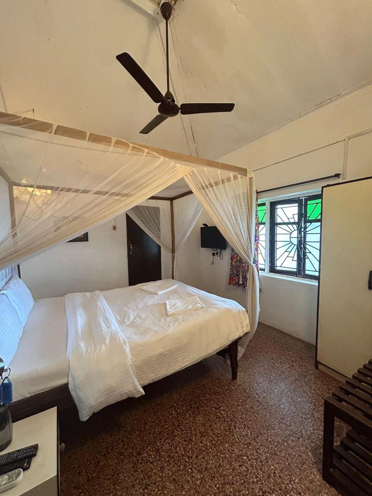 Ocean View Goan Beach House Calangute Zewnętrze zdjęcie